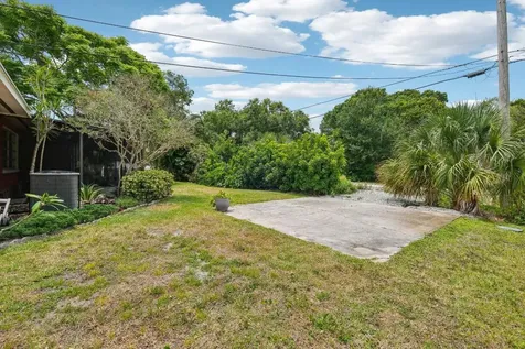 1125 36th Avenue Vero Beach FL 32960