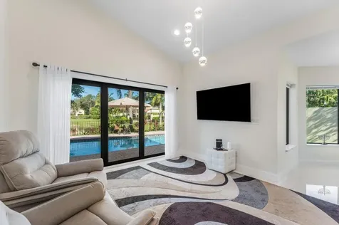 23419 Mirabella Circle S Boca Raton FL 33433