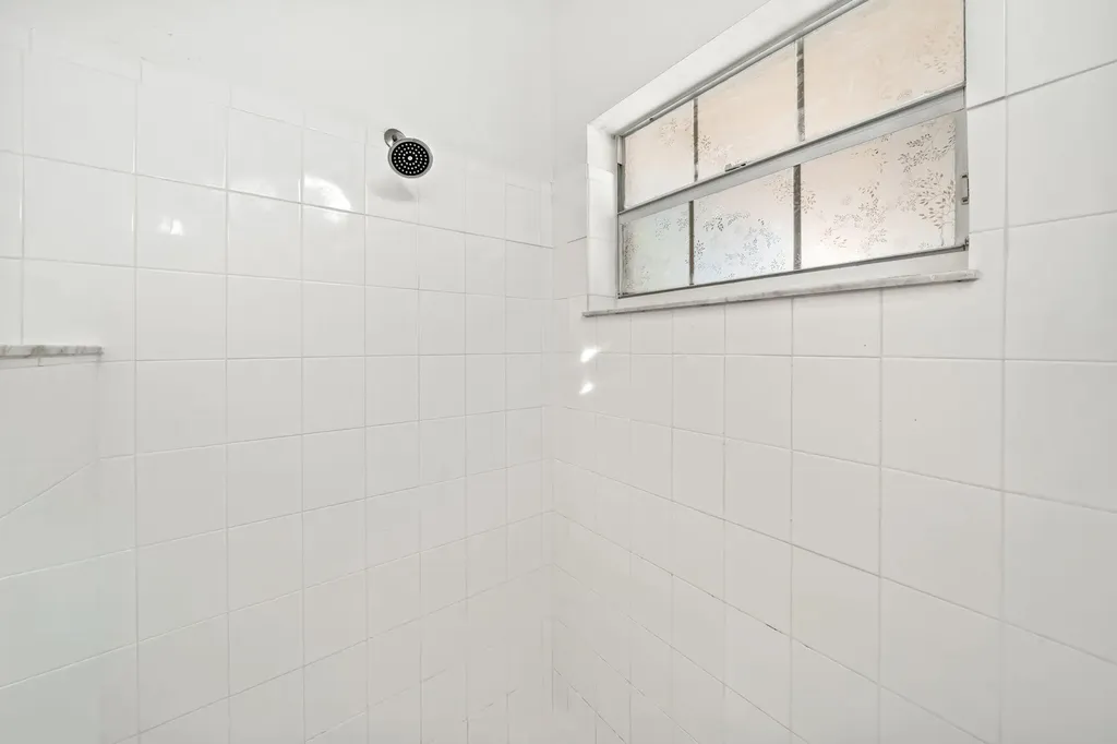 28 Governors Court Palm Beach Gardens FL 33418