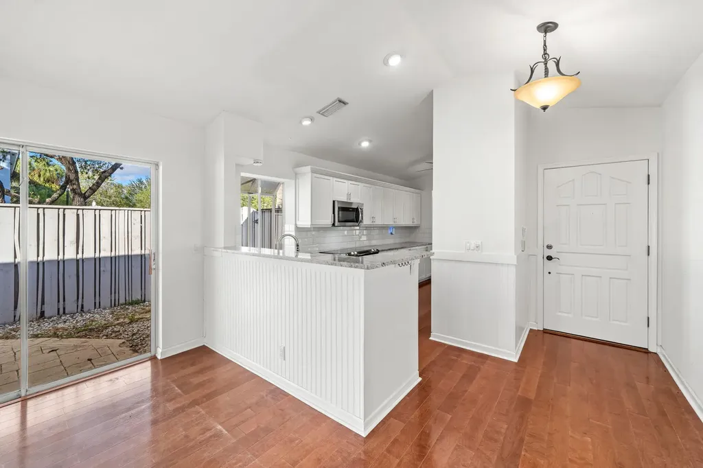 28 Governors Court Palm Beach Gardens FL 33418