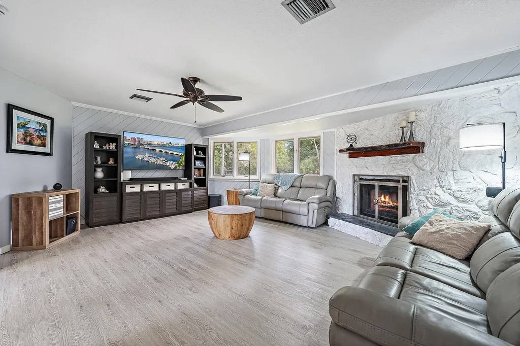 17696 Winterhawk Trail Jupiter FL 33478