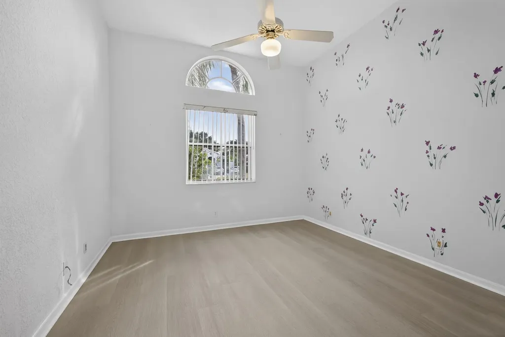 6375 Three Lakes Lane Boynton Beach FL 33437