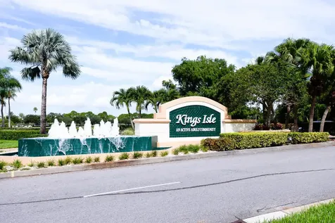 587 NW Lambrusco Drive Port St Lucie FL 34986