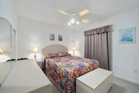 324 NE Gladiola Avenue Port St Lucie FL 34983