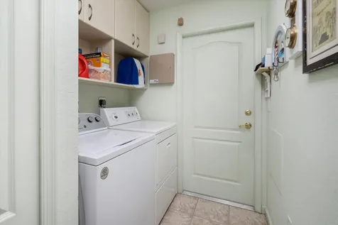 324 NE Gladiola Avenue Port St Lucie FL 34983