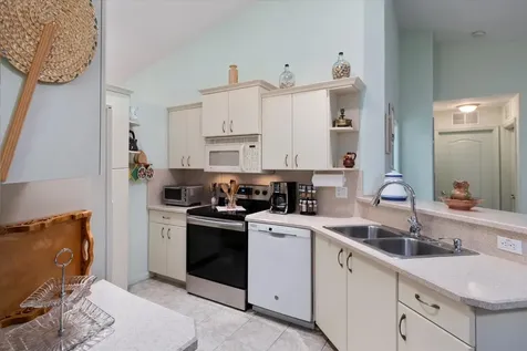 324 NE Gladiola Avenue Port St Lucie FL 34983