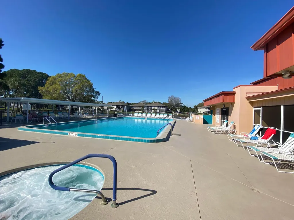 26 Lake Vista Trail E Port St Lucie FL 34952