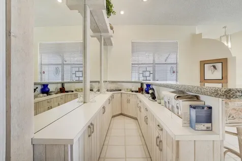 7283 Via Palomar Boca Raton FL 33433