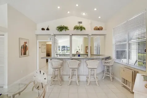 7283 Via Palomar Boca Raton FL 33433