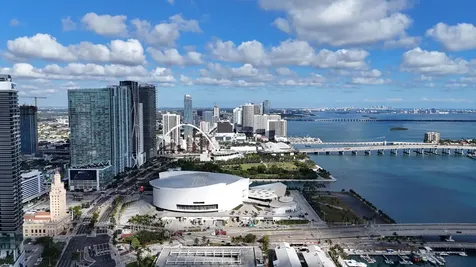 398 NE 5th Street Miami FL 33132