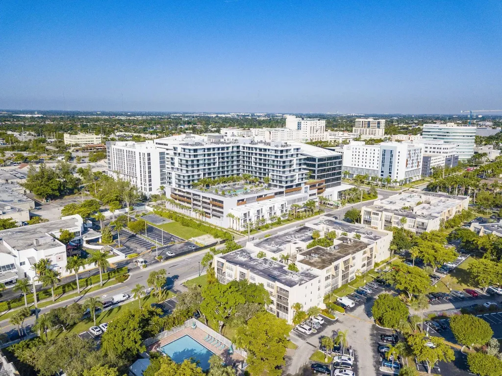 20341 NE 30th Avenue Aventura FL 33180