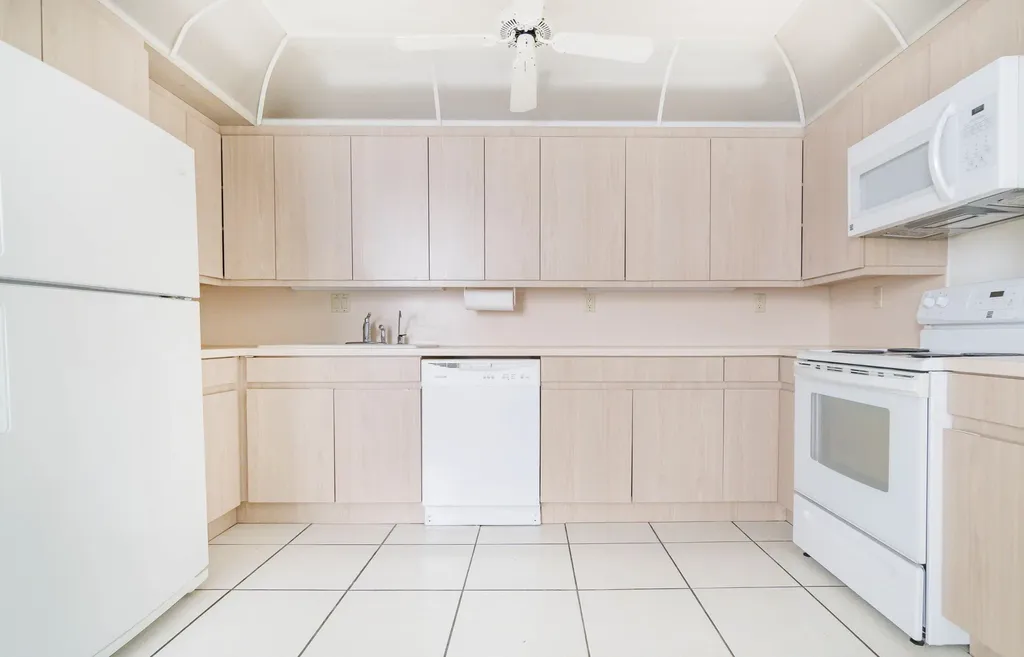 20341 NE 30th Avenue Aventura FL 33180