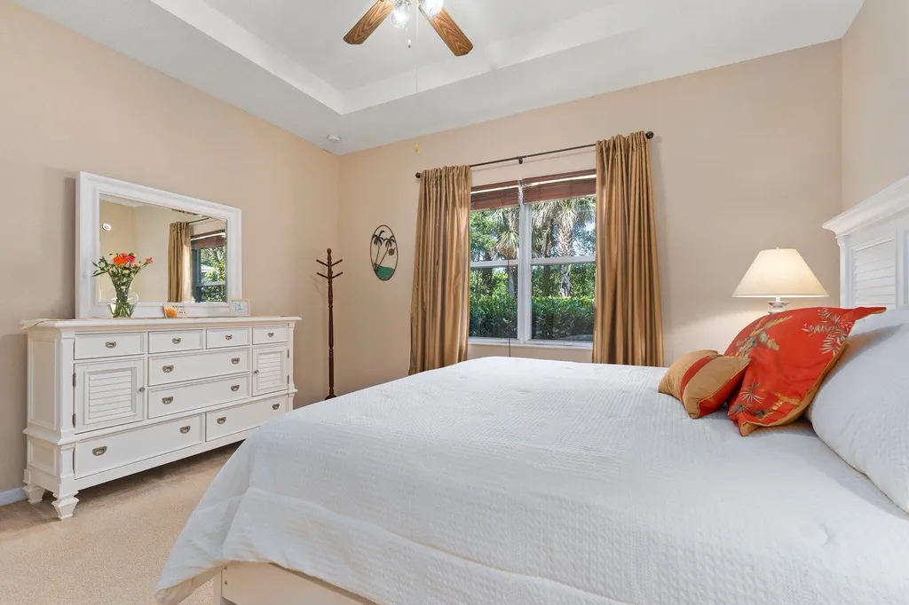 1014 NW Leonardo Circle Port St Lucie FL 34986