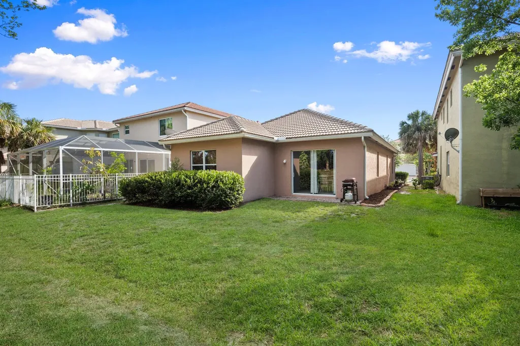 1014 NW Leonardo Circle Port St Lucie FL 34986