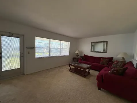 44 Waltham B West Palm Beach FL 33417