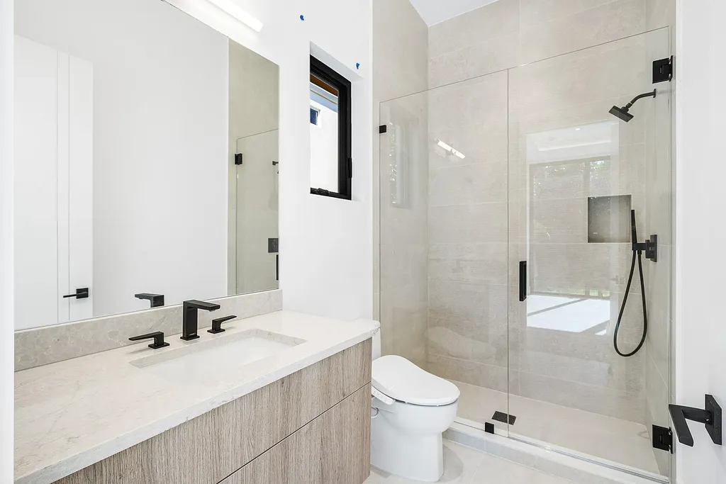 212 NW 18th Street Delray Beach FL 33444