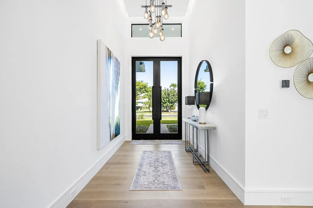 212 NW 18th Street Delray Beach FL 33444