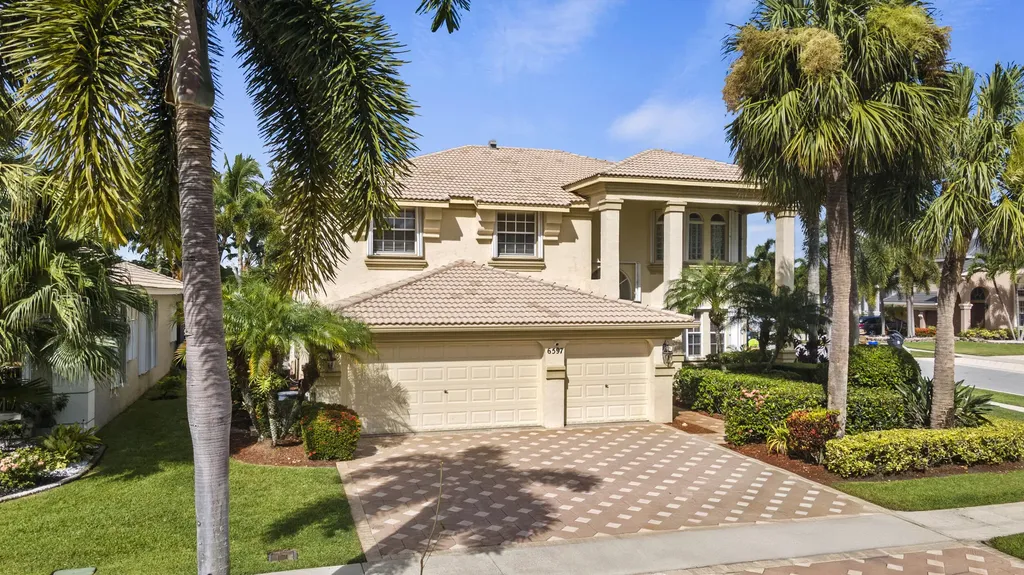 6597 Marbletree Lane Lake Worth FL 33467