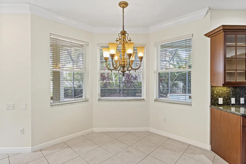 6597 Marbletree Lane Lake Worth FL 33467