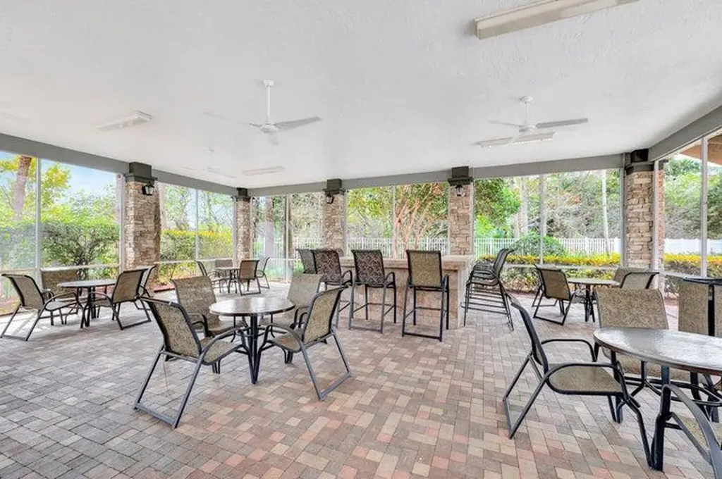 6597 Marbletree Lane Lake Worth FL 33467
