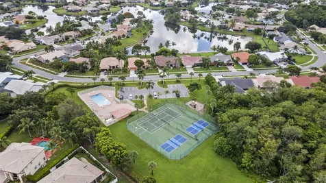 6597 Marbletree Lane Lake Worth FL 33467
