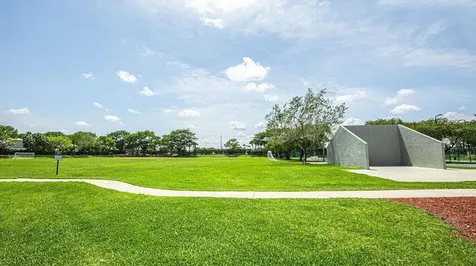 6597 Marbletree Lane Lake Worth FL 33467