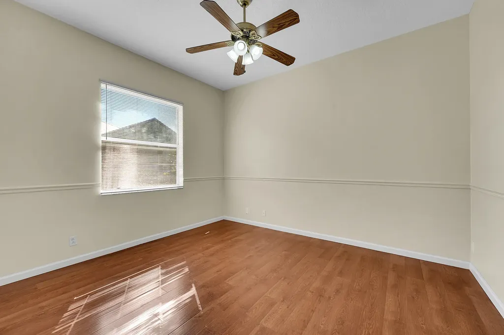 211 NW Pleasant Grove Way Port St Lucie FL 34986
