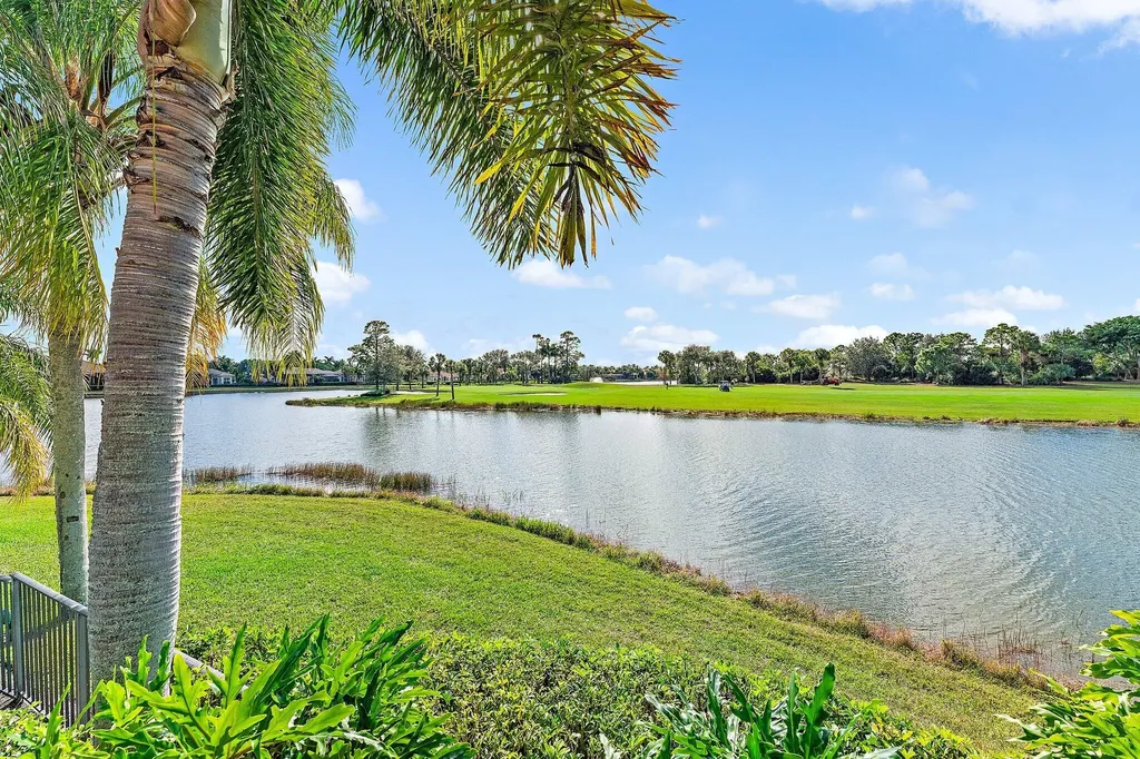 10520 Hawks Landing Terrace West Palm Beach FL 33412