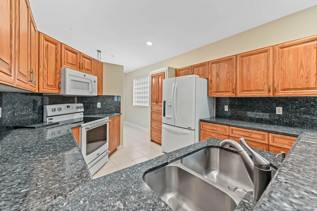 9550 Cherry Blossom Court Boynton Beach FL 33437