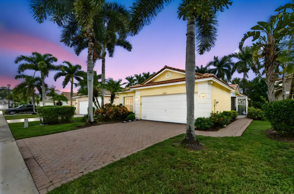 9550 Cherry Blossom Court Boynton Beach FL 33437
