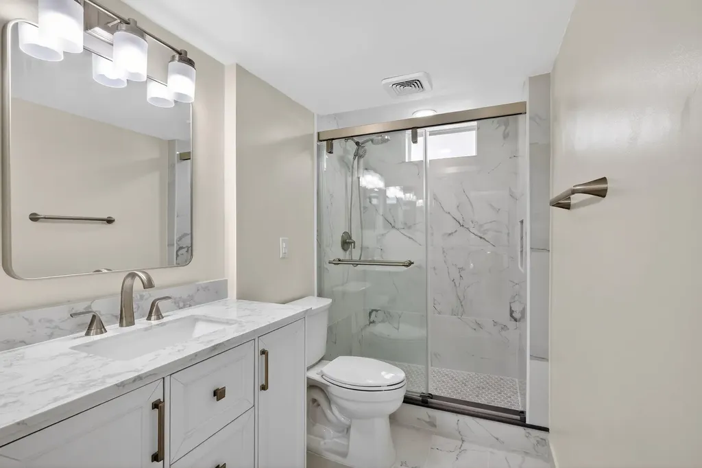 2615 NE 1st Court Boynton Beach FL 33435