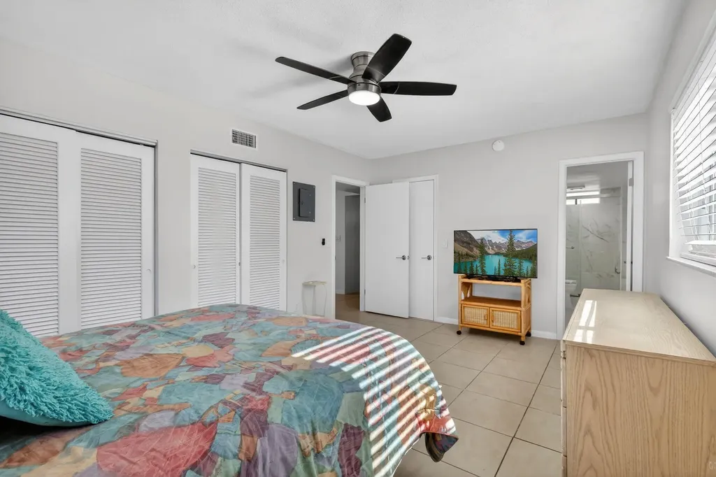 2615 NE 1st Court Boynton Beach FL 33435