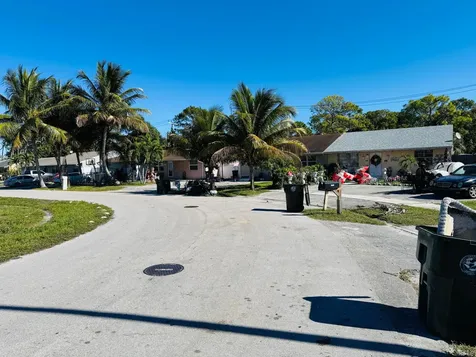 4732 Chariot Circle Greenacres FL 33463