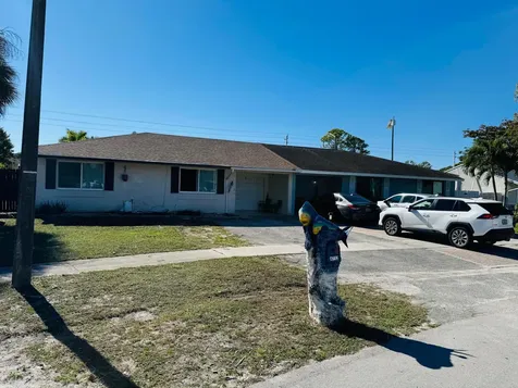 4732 Chariot Circle Greenacres FL 33463