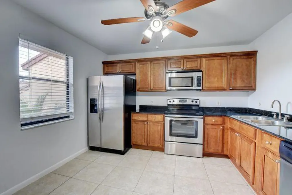 2006 Lakeview Drive W Royal Palm Beach FL 33411