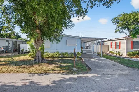 22849 Tradewind Road Boca Raton FL 33428