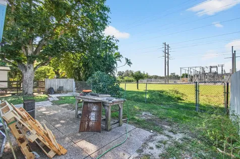 22849 Tradewind Road Boca Raton FL 33428