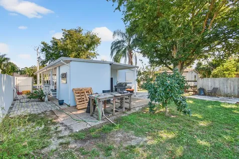 22849 Tradewind Road Boca Raton FL 33428