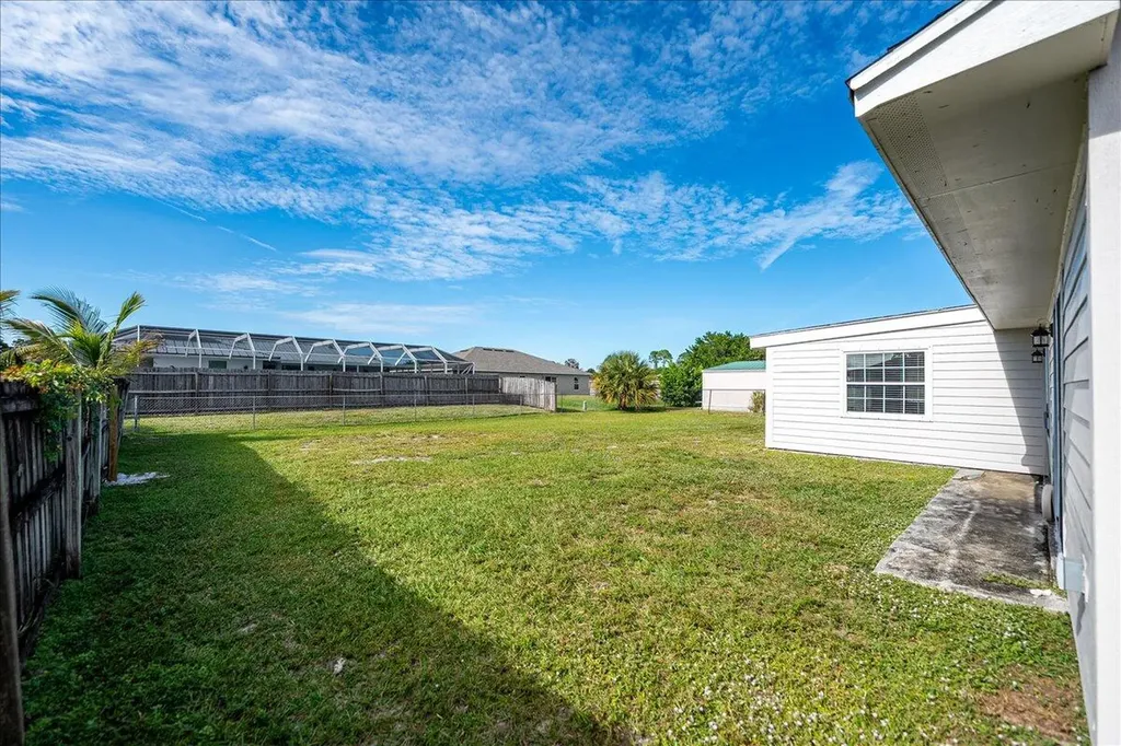 1972 SE Esterbrook Street Port St Lucie FL 34983