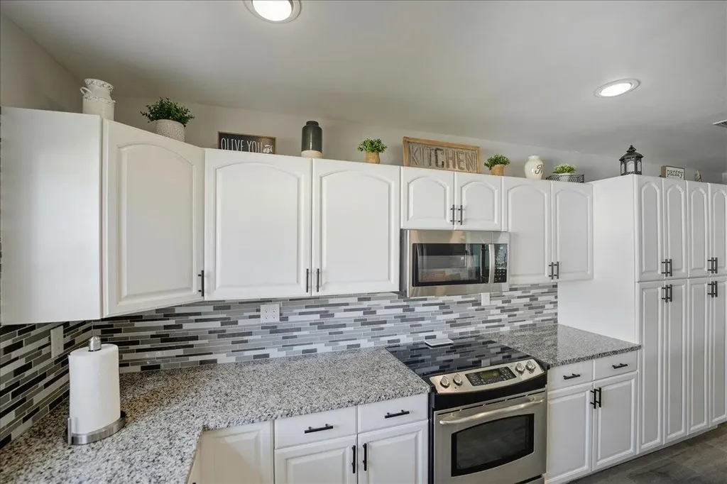 1972 SE Esterbrook Street Port St Lucie FL 34983