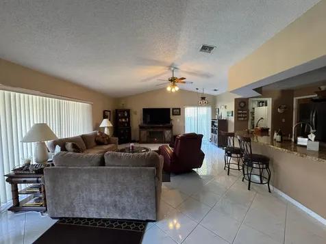21149 Shady Vista Lane Boca Raton FL 33428