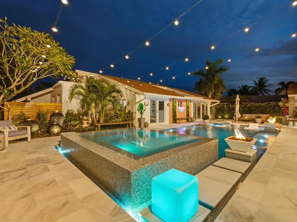 2210 NE 3rd Avenue Delray Beach FL 33444