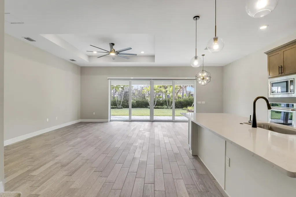 10901 Stellar Circle Palm Beach Gardens FL 33412