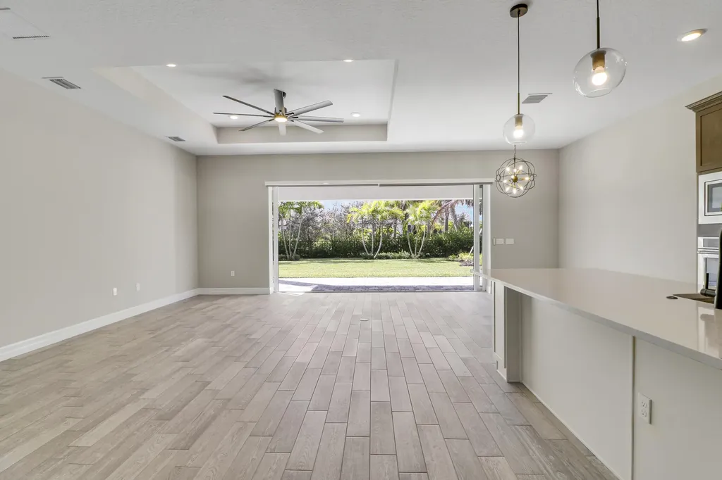 10901 Stellar Circle Palm Beach Gardens FL 33412