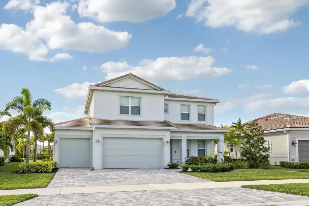 10901 Stellar Circle Palm Beach Gardens FL 33412