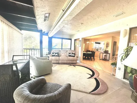 25 Pelican Pointe Drive Delray Beach FL 33483