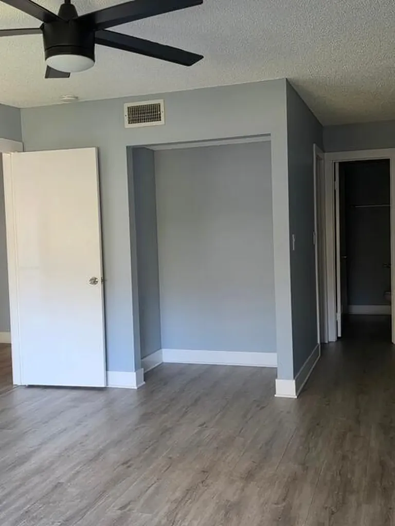9440 SW 8th Street Boca Raton FL 33428