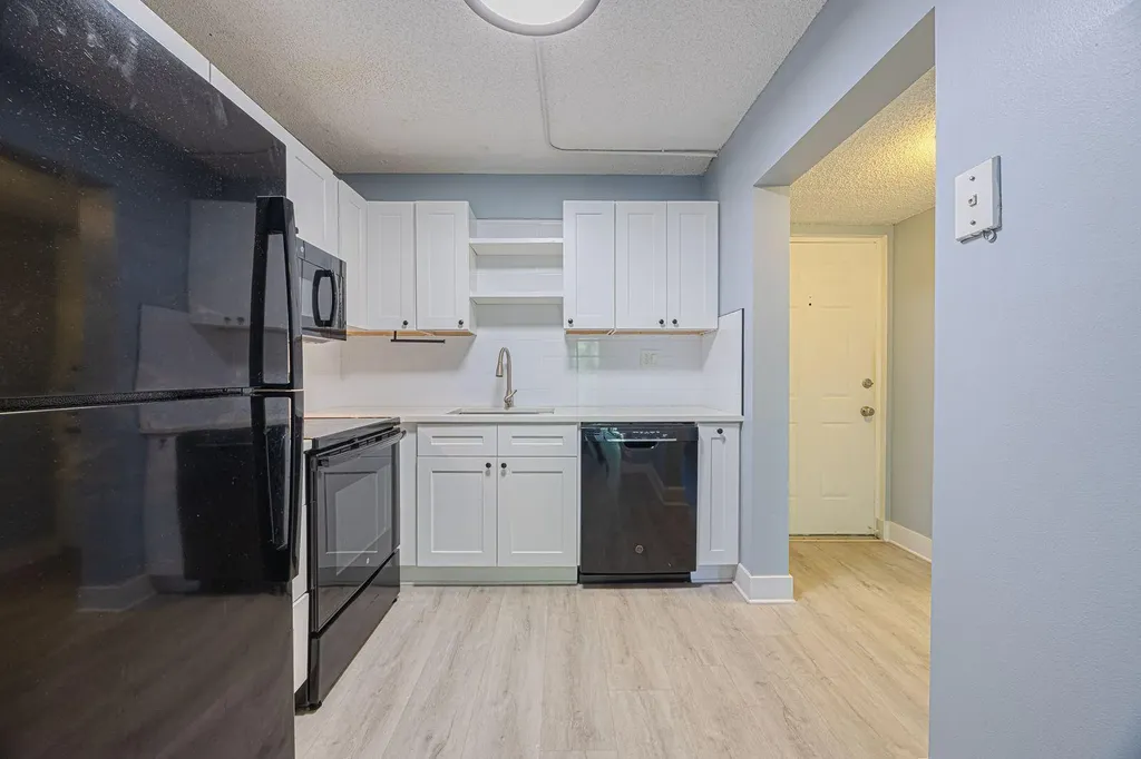 9440 SW 8th Street Boca Raton FL 33428