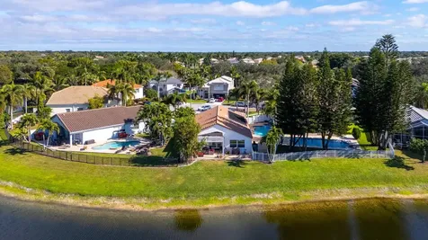 6595 Waverly Lane Lake Worth FL 33467