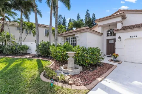 6595 Waverly Lane Lake Worth FL 33467